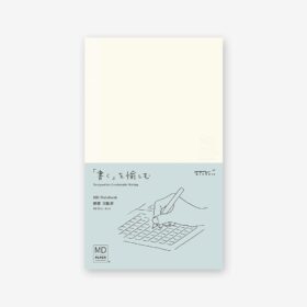 Boş sayfalı bir defter kapağı