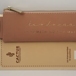 Kalem çantası, nazik mesaj içeriyor.